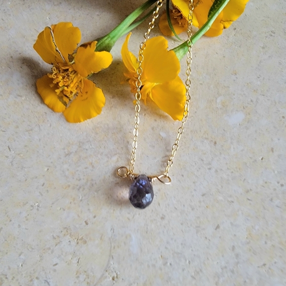 IOLITE Necklace Minimalist Crystal Gemstone - Picture 6 of 8